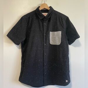 Cromwell Men’s Black w White Specks & White  Pocket Short Sleeve Button Up Shirt